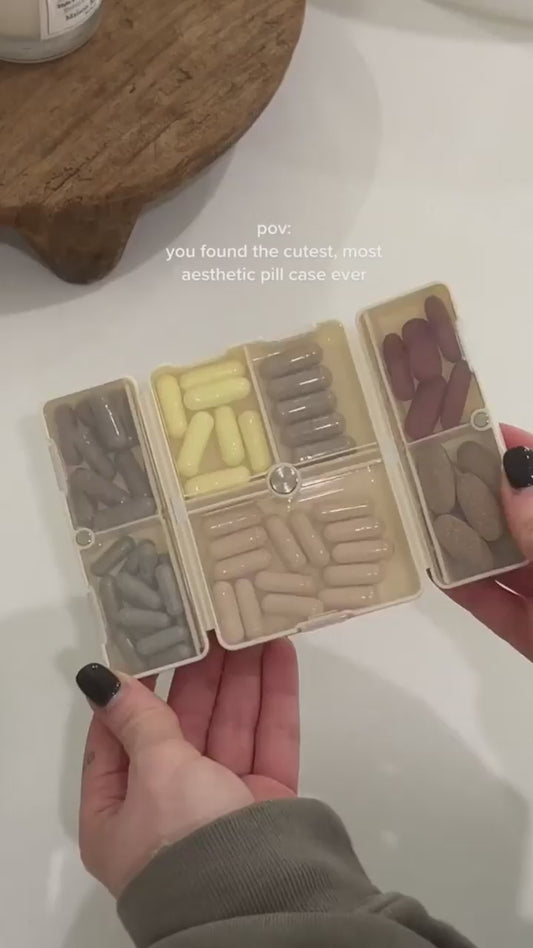 Premium Magnetic Pill Organizer™